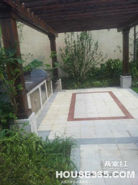 满堂红真实花园含税价依山傍水房源好湖景风水带电梯600南别墅九间房别墅图片