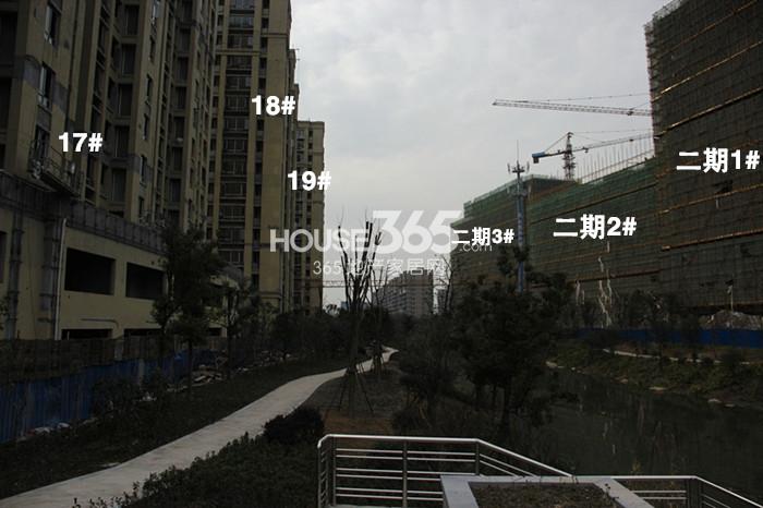 龙湖名景台一期17-19号楼和二期1-3号楼施工进度 2015年2月摄