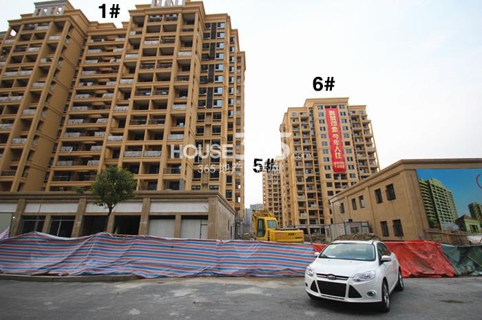 广大融城印象1、5、6号楼施工进度 2015.3摄