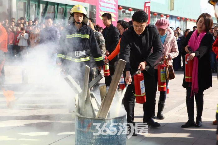 【精彩活动】2015年西安华南城消防理论知识